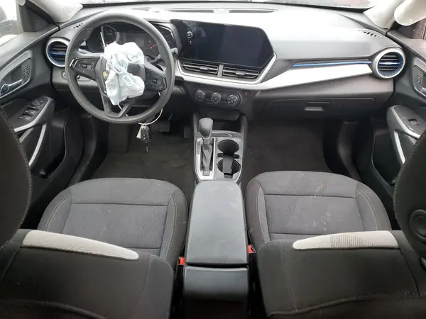 KL77LFE21RC096782 2024 CHEVROLET TRAX - Image 8