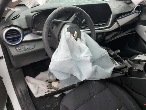 KL77LFE21RC097110 2024 CHEVROLET TRAX - Image 8