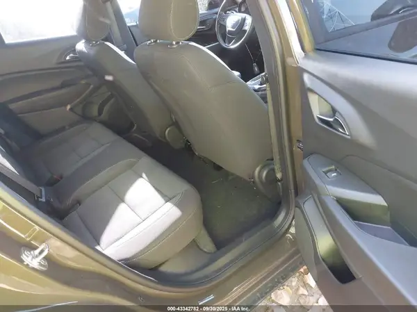 KL77LFE21RC105528 2024 CHEVROLET TRAX - Image 8