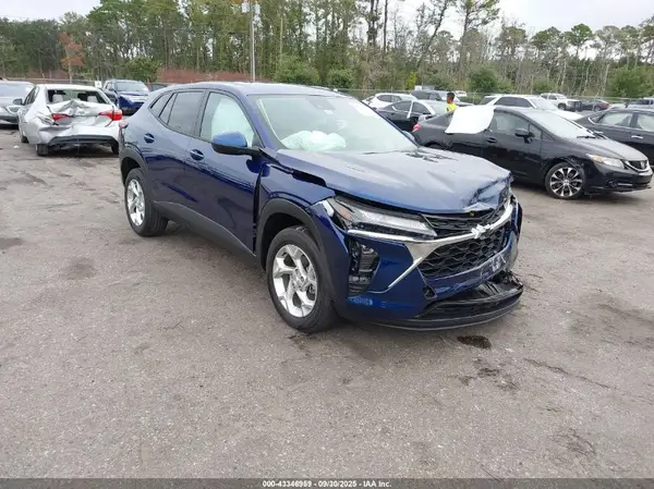 KL77LFE21RC136231 2024 CHEVROLET TRAX - Image 1