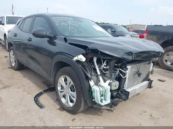 KL77LFE21RC139677 2024 CHEVROLET TRAX - Image 1
