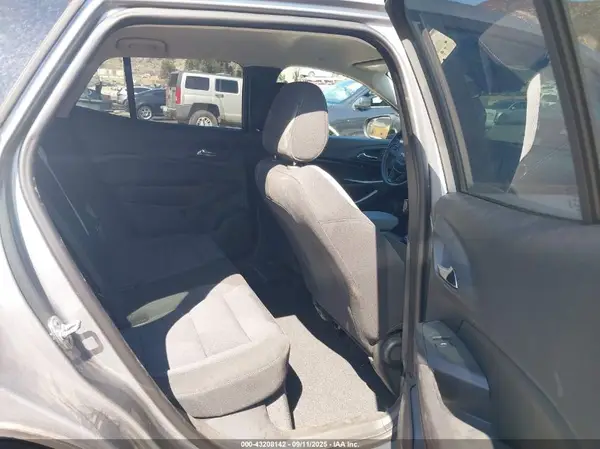 KL77LFE21RC164238 2024 CHEVROLET TRAX - Image 8