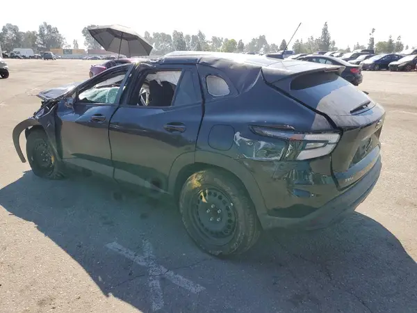 KL77LFE21RC194033 2024 CHEVROLET TRAX - Image 2