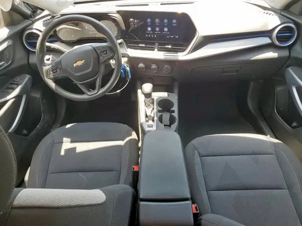 KL77LFE21RC220209 2024 CHEVROLET TRAX - Image 8