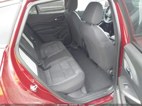 KL77LFE21RC229542 2024 CHEVROLET TRAX - Image 8