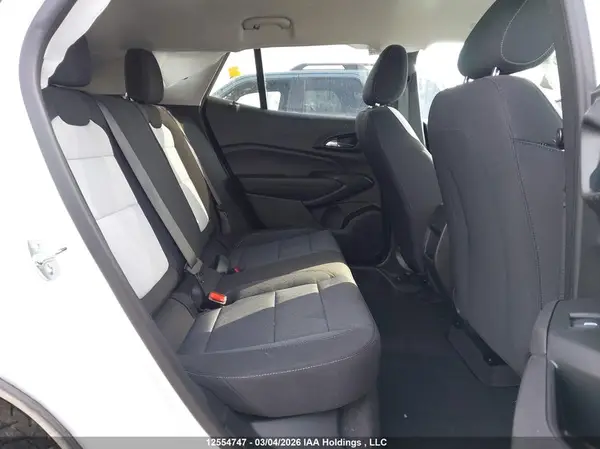 KL77LFE21SC333888 2025 CHEVROLET TRAX - Image 8