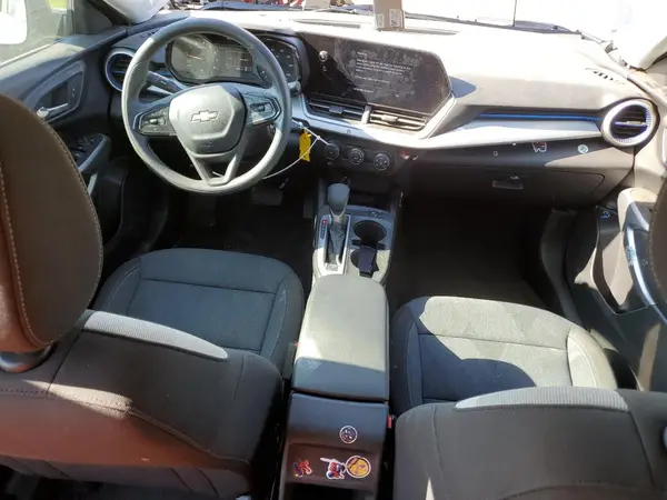 KL77LFE22RC027227 2024 CHEVROLET TRAX - Image 8