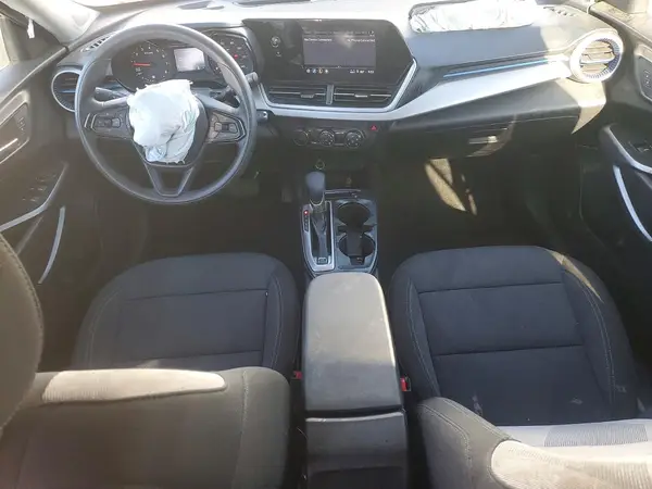 KL77LFE22RC028037 2024 CHEVROLET TRAX - Image 8