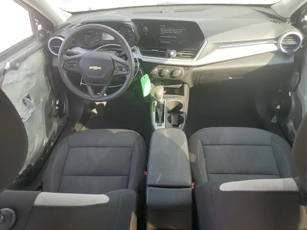 KL77LFE22RC045971 2024 CHEVROLET TRAX - Image 8
