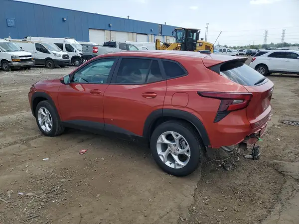 KL77LFE22RC072779 2024 CHEVROLET TRAX - Image 2