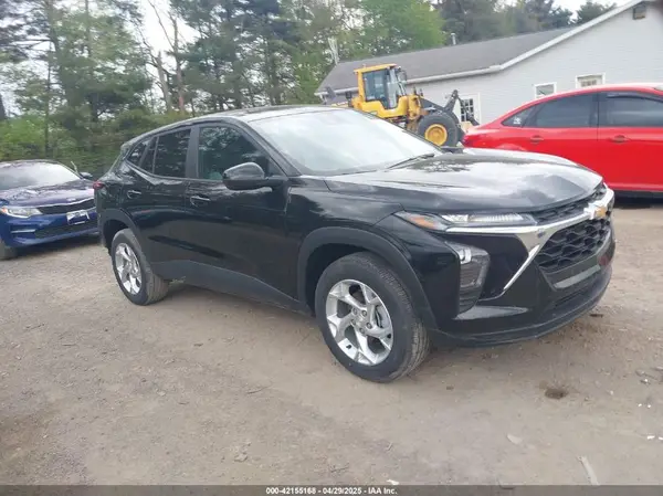 KL77LFE22RC073575 2024 CHEVROLET TRAX - Image 1