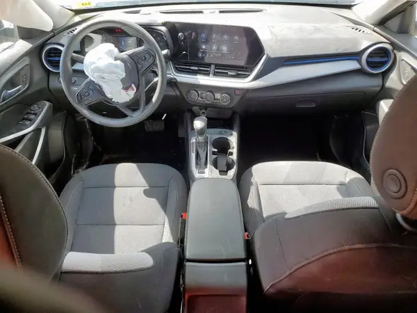 KL77LFE22RC100483 2024 CHEVROLET TRAX - Image 8