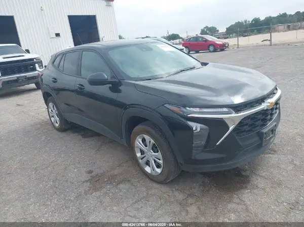 KL77LFE22RC102167 2024 CHEVROLET TRAX - Image 1