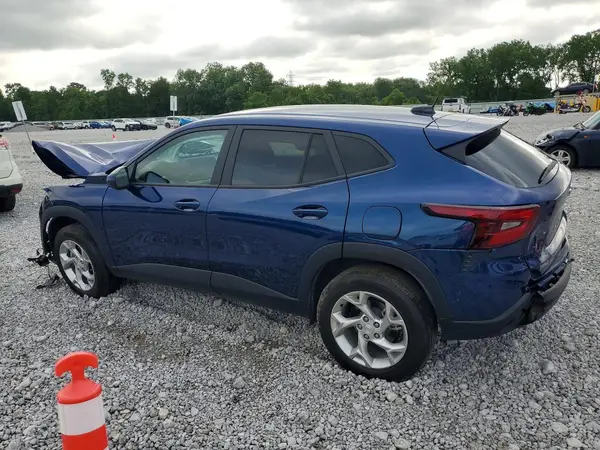 KL77LFE22RC129420 2024 CHEVROLET TRAX - Image 2