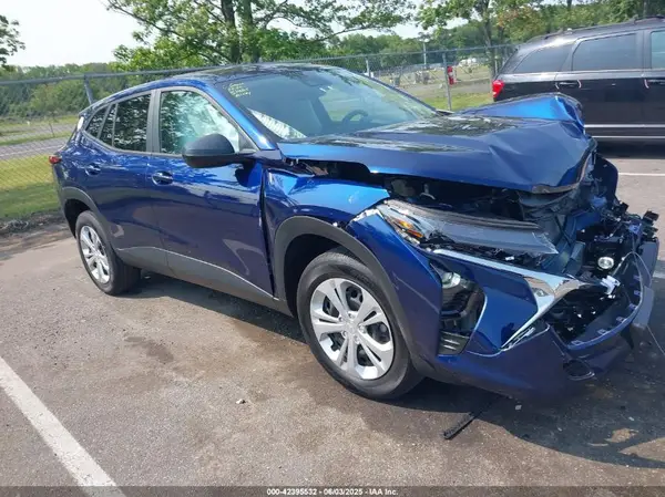 KL77LFE22RC154463 2024 CHEVROLET TRAX - Image 1