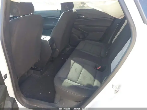 KL77LFE22RC166242 2024 CHEVROLET TRAX - Image 8
