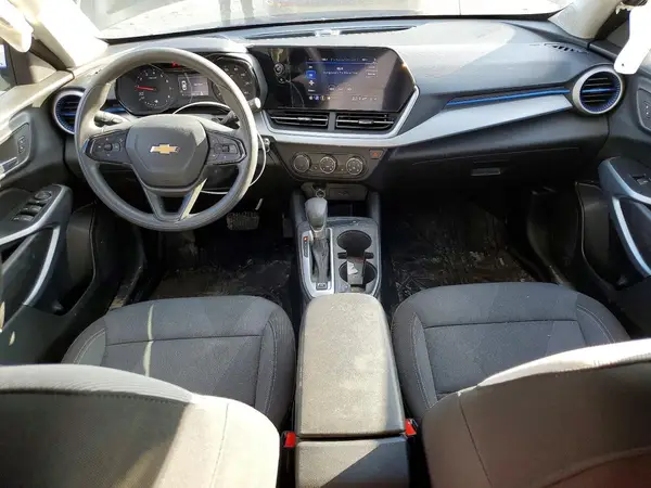 KL77LFE22RC190105 2024 CHEVROLET TRAX - Image 8