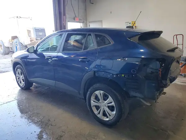 KL77LFE22RC213205 2024 CHEVROLET TRAX - Image 2