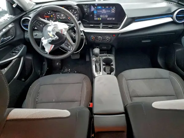 KL77LFE22RC244082 2024 CHEVROLET TRAX - Image 8