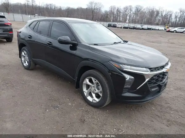 KL77LFE23RC003311 2024 CHEVROLET TRAX - Image 1