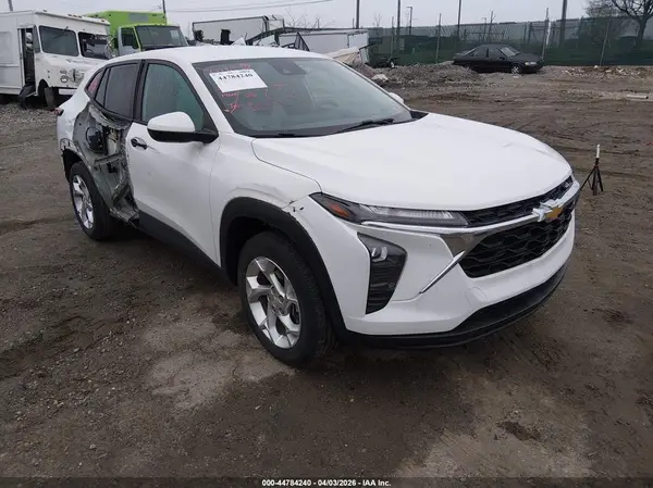 KL77LFE23RC006970 2024 CHEVROLET TRAX - Image 1