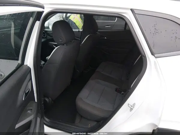 KL77LFE23RC006970 2024 CHEVROLET TRAX - Image 8