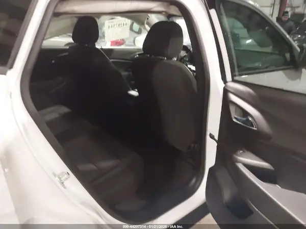 KL77LFE23RC056980 2024 CHEVROLET TRAX - Image 8