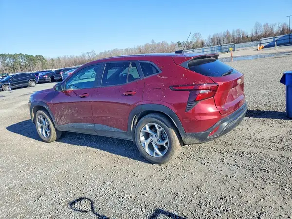 KL77LFE23RC082950 2024 CHEVROLET TRAX - Image 2