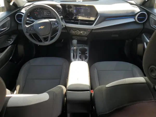 KL77LFE23RC125411 2024 CHEVROLET TRAX - Image 8
