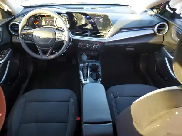 KL77LFE23RC135887 2024 CHEVROLET TRAX - Image 8