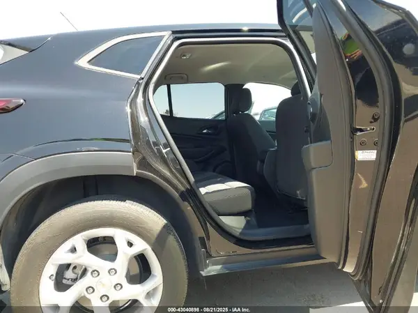 KL77LFE23RC143732 2024 CHEVROLET TRAX - Image 8