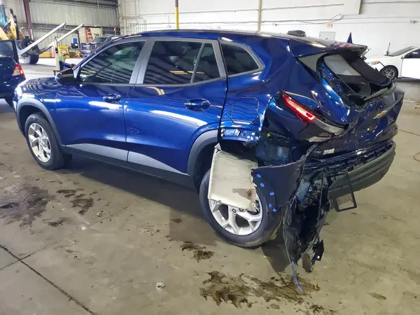 KL77LFE23RC150650 2024 CHEVROLET TRAX - Image 2