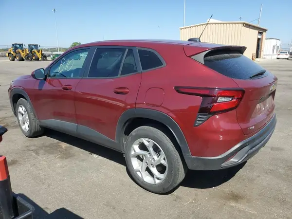 KL77LFE23RC158649 2024 CHEVROLET TRAX - Image 2