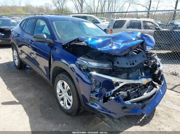 KL77LFE23RC178576 2024 CHEVROLET TRAX - Image 1