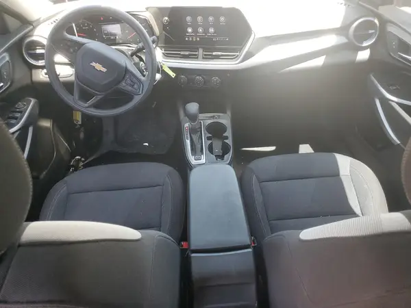 KL77LFE23RC193966 2024 CHEVROLET TRAX - Image 8