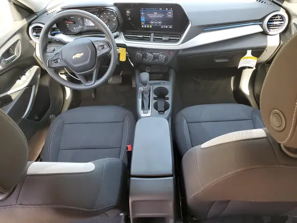 KL77LFE23RC205100 2024 CHEVROLET TRAX - Image 8