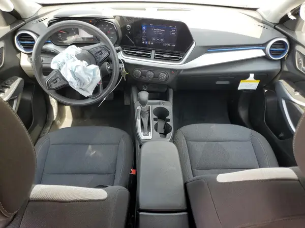 KL77LFE23RC220034 2024 CHEVROLET TRAX - Image 8
