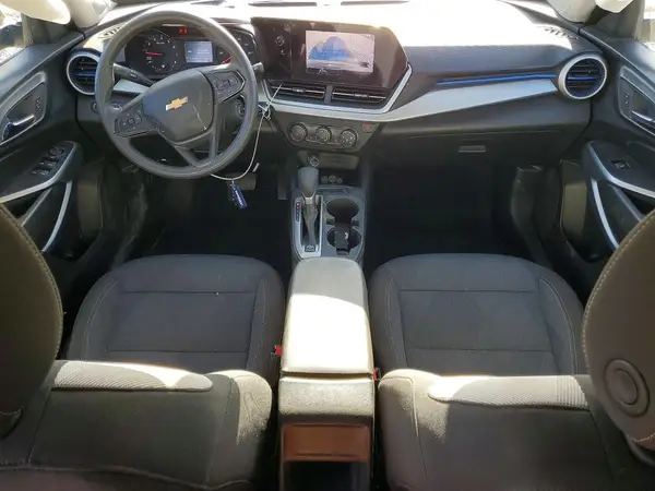 KL77LFE23RC240462 2024 CHEVROLET TRAX - Image 8