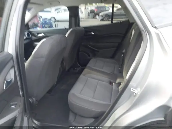 KL77LFE24RC020358 2024 CHEVROLET TRAX - Image 8
