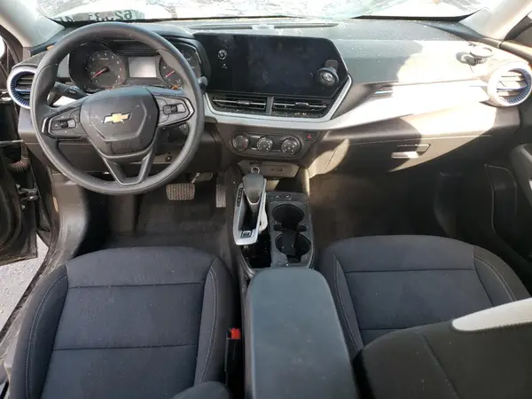 KL77LFE24RC034325 2024 CHEVROLET TRAX - Image 8