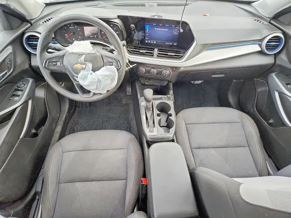 KL77LFE24RC115082 2024 CHEVROLET TRAX - Image 8