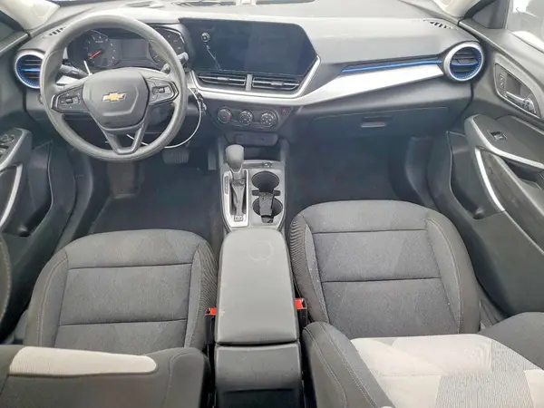 KL77LFE24RC128639 2024 CHEVROLET TRAX - Image 8