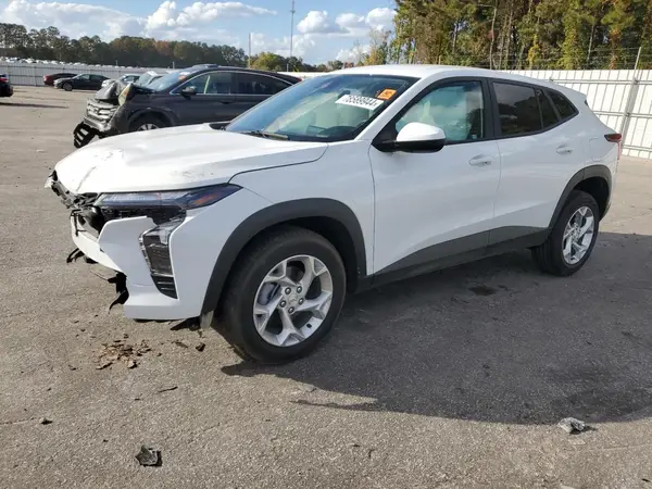 KL77LFE24RC138782 2024 CHEVROLET TRAX - Image 1