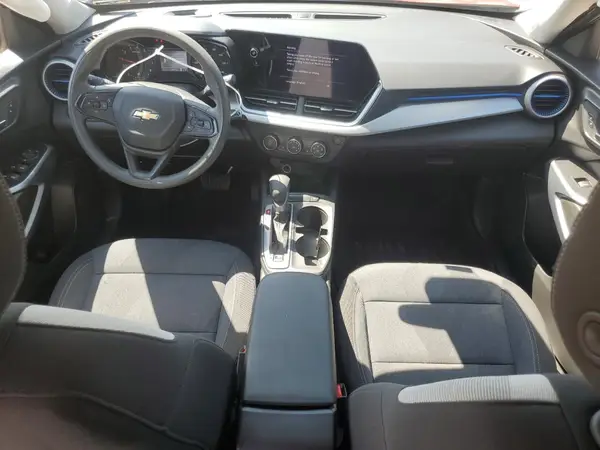 KL77LFE24RC143688 2024 CHEVROLET TRAX - Image 8