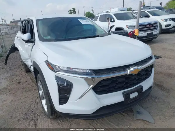 KL77LFE24RC166369 2024 CHEVROLET TRAX - Image 1