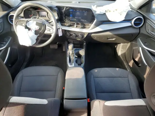 KL77LFE24RC180112 2024 CHEVROLET TRAX - Image 8
