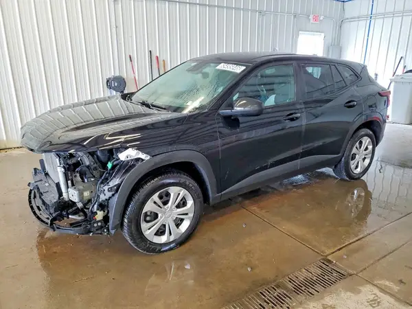 KL77LFE24RC245976 2024 CHEVROLET TRAX - Image 1