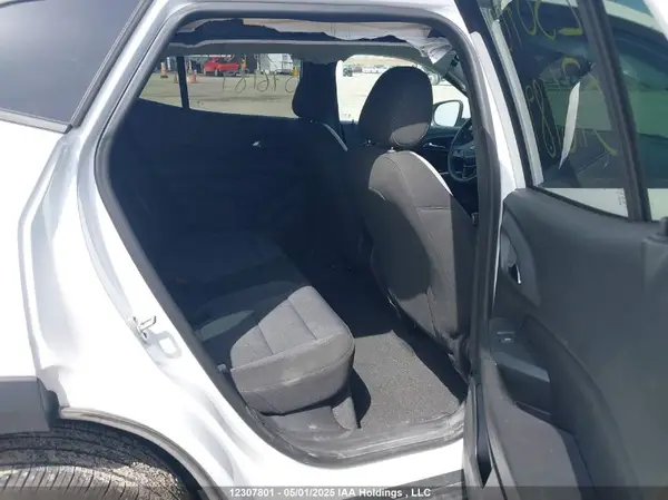 KL77LFE24SC076189 2025 CHEVROLET TRAX - Image 8
