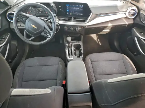 KL77LFE25RC006145 2024 CHEVROLET TRAX - Image 8