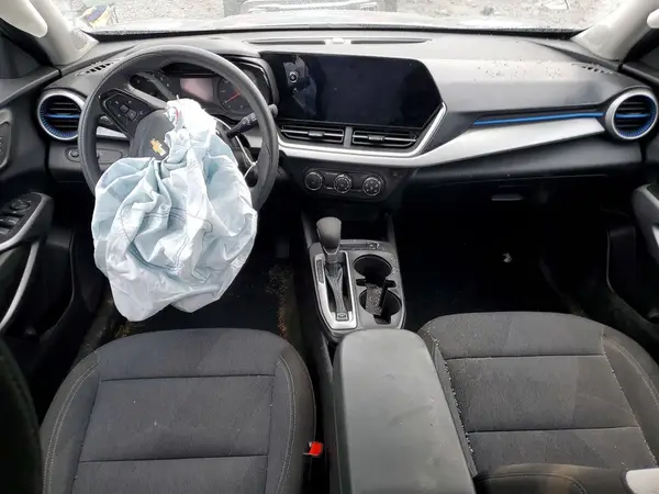 KL77LFE25RC027383 2024 CHEVROLET TRAX - Image 8